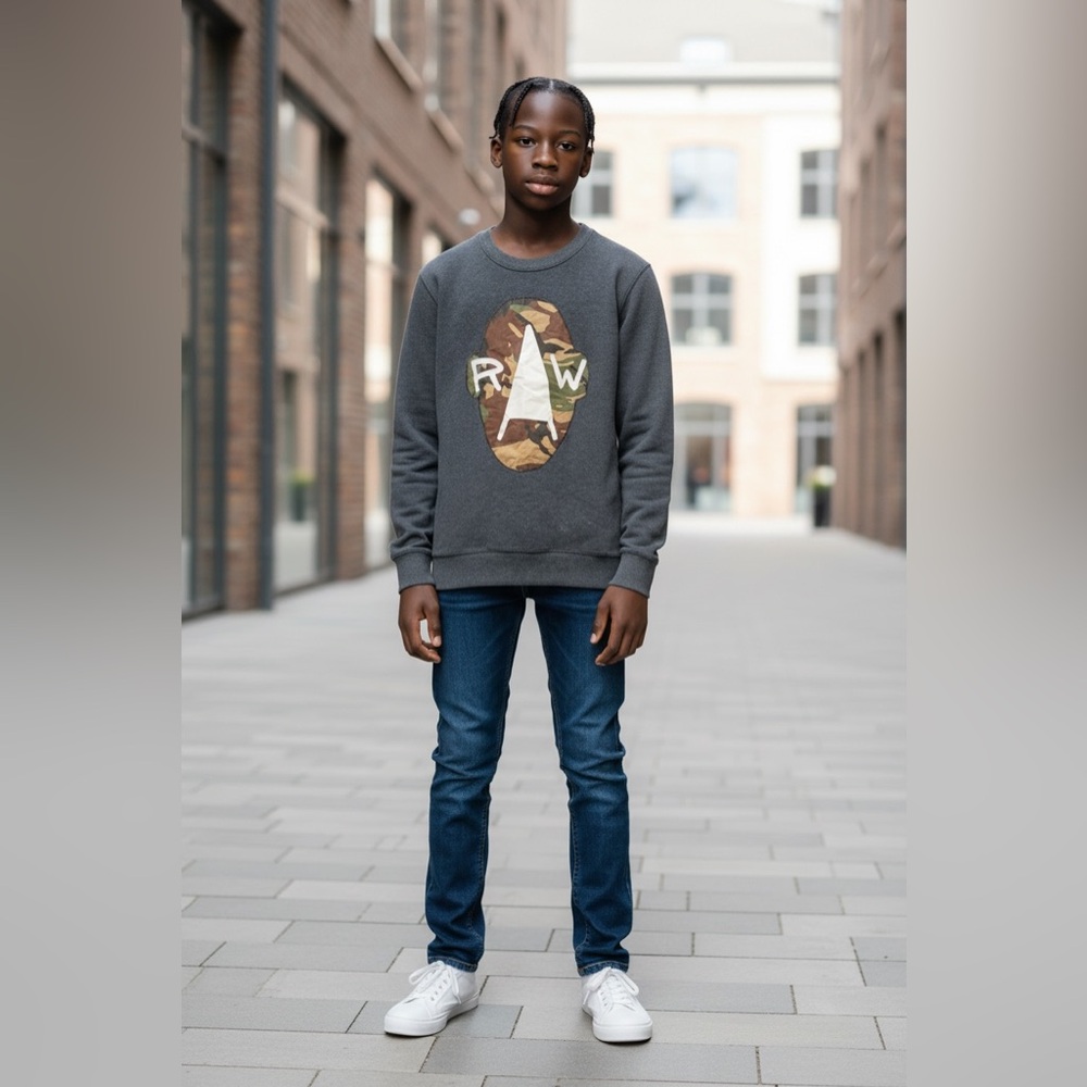 G-Star Gray Crewneck Sweater with Camo Logo